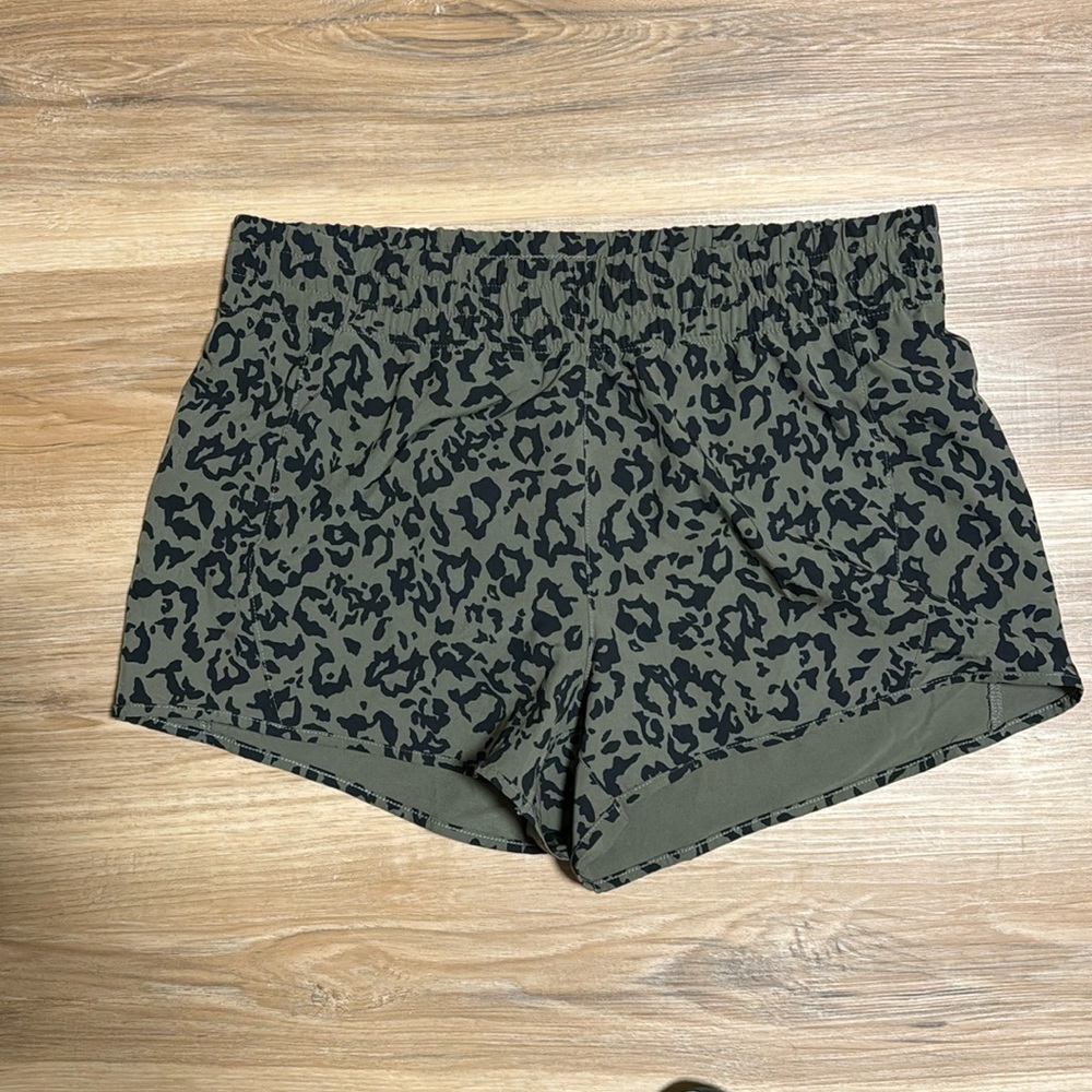 Animal Print Shorts - Large